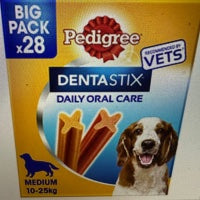Pedigree Dentastix Daily Medium Adult Dog Treats 28 x Dental Sticks 720g